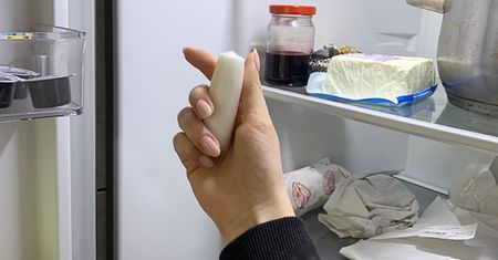 Podbieram dzieciom i wkładam do lodówki. Cuchnący problem szybko znika