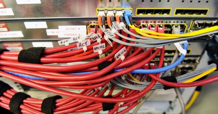 500 tysięcy haseł do serwerów, routerów i IoT trafiło do sieci. Tak po prostu