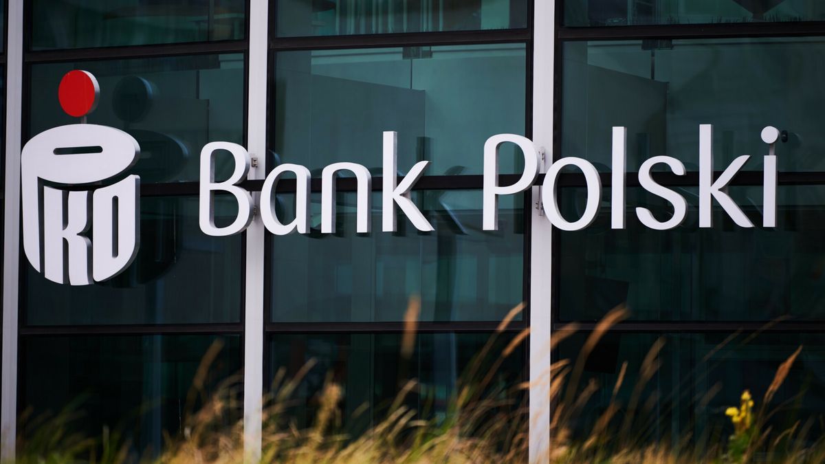 reporter_baza_2022-0910.09.2022 Warszawa. Logotyp PKO Bank Polskifot: Oleg Marusic/REPORTEROleg Marusic/REPORTER