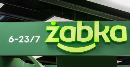 Awaria w Żabce. Franczyzobiorcy zamknęli część sklepów. Oto co się dzieje