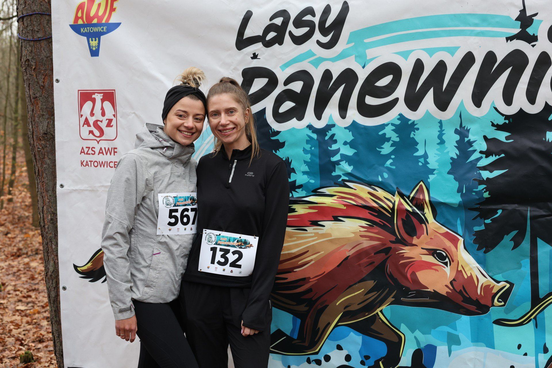 15.11.2025 r. Panewnicki Bieg Dzika w Katowicach. To przedostatnie zawody w tym roku w ramach 13. edycji edycji tej imprezy dla biegaczy i miłośników marszu Nordic Walking.