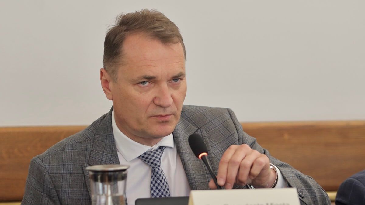 Artur Szymczyk przechodzi z Urzędu Miasta do miejskich wodociągów