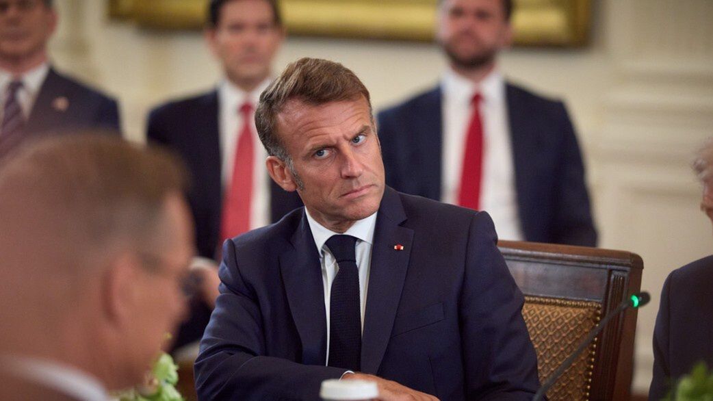 WASHINGTON D.C., UNITED STATES - AUGUST 18:  (----EDITORIAL USE ONLY - MANDATORY CREDIT - 'UKRAINIAN PRESIDENCY / HANDOUT' - NO MARKETING NO ADVERTISING CAMPAIGNS - DISTRIBUTED AS A SERVICE TO CLIENTS----) French President Emmanuel Macron attends the multilateral meeting with European leaders in the East Room of the White House in Washington D.C., United States on August 18, 2025. European leaders meeting in Washington on Monday underlined that robust security guarantees for Ukraine will be essential to achieve a just and lasting peace, while also renewing calls for an urgent ceasefire. (Photo by Ukrainian Presidency / Handout/Anadolu via Getty Images)