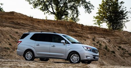 SsangYong Rodius 2,0 Sapphire 4WD AT - test