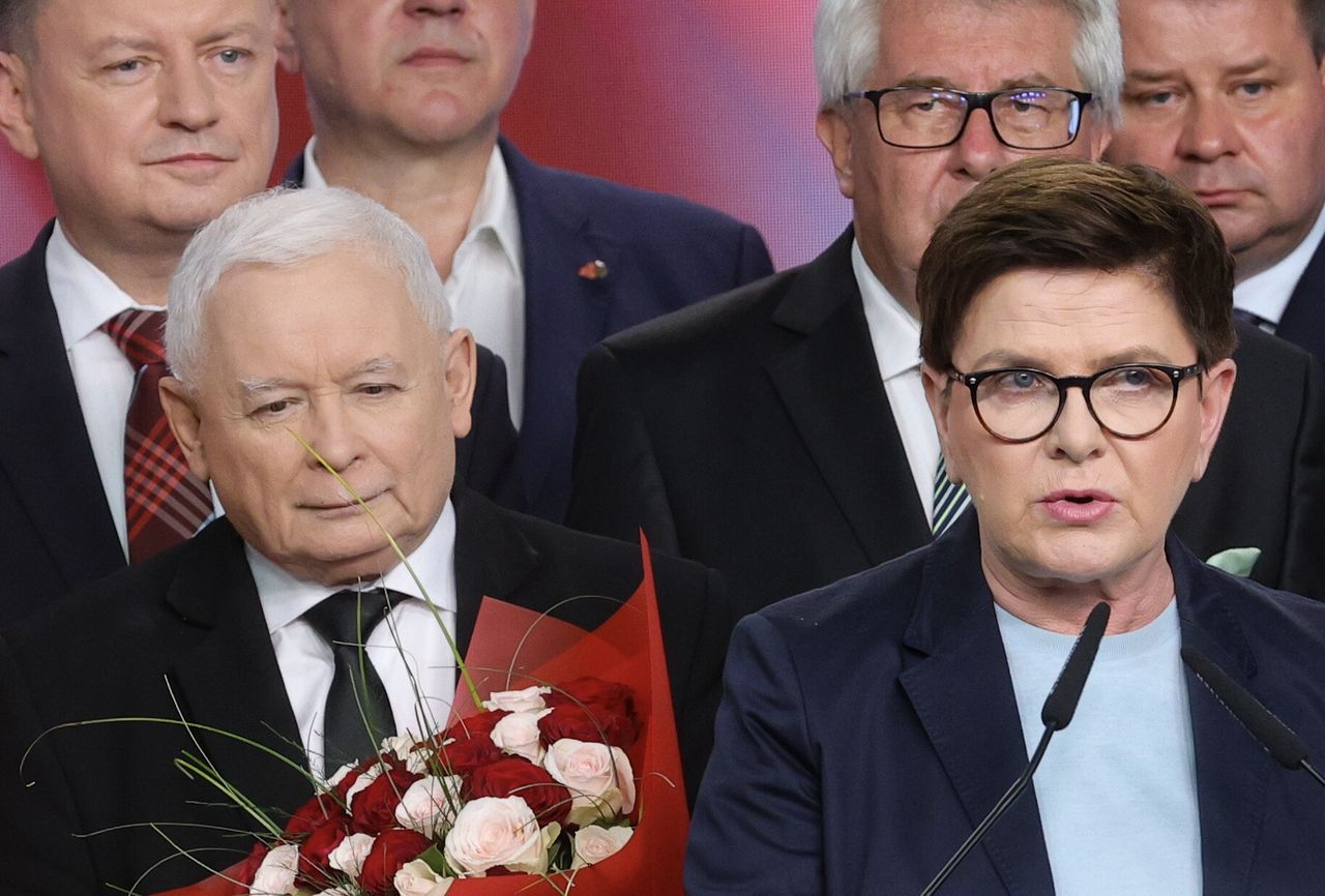 Niepokoje w Prawie i Sprawiedliwości. Ruchy kadrowe mogą świadczyć o konflikcie między Beatą Szydło i Jarosławem Kaczyńskim