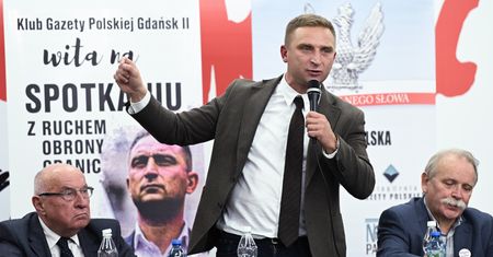 Bąkiewicz stracił konto na Facebooku. "Absurdalny pretekst"