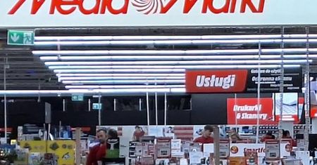 Maska do pielęgnacji twarzy. Teraz 20 proc. taniej w Media Markt