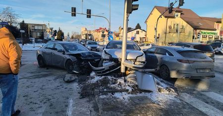 Zderzenie pojazdów na ul. Wyszogrodzkiej!