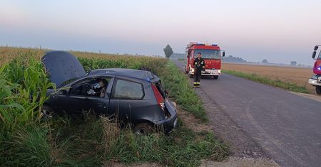 Śmiertelny wypadek na prostej drodze. Nie żyje 32-latek