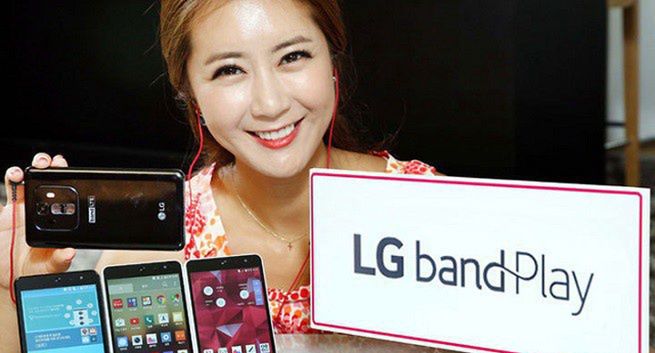 LG Band Play z 5-calowym ekranem i głośnikiem o mocy 1 W