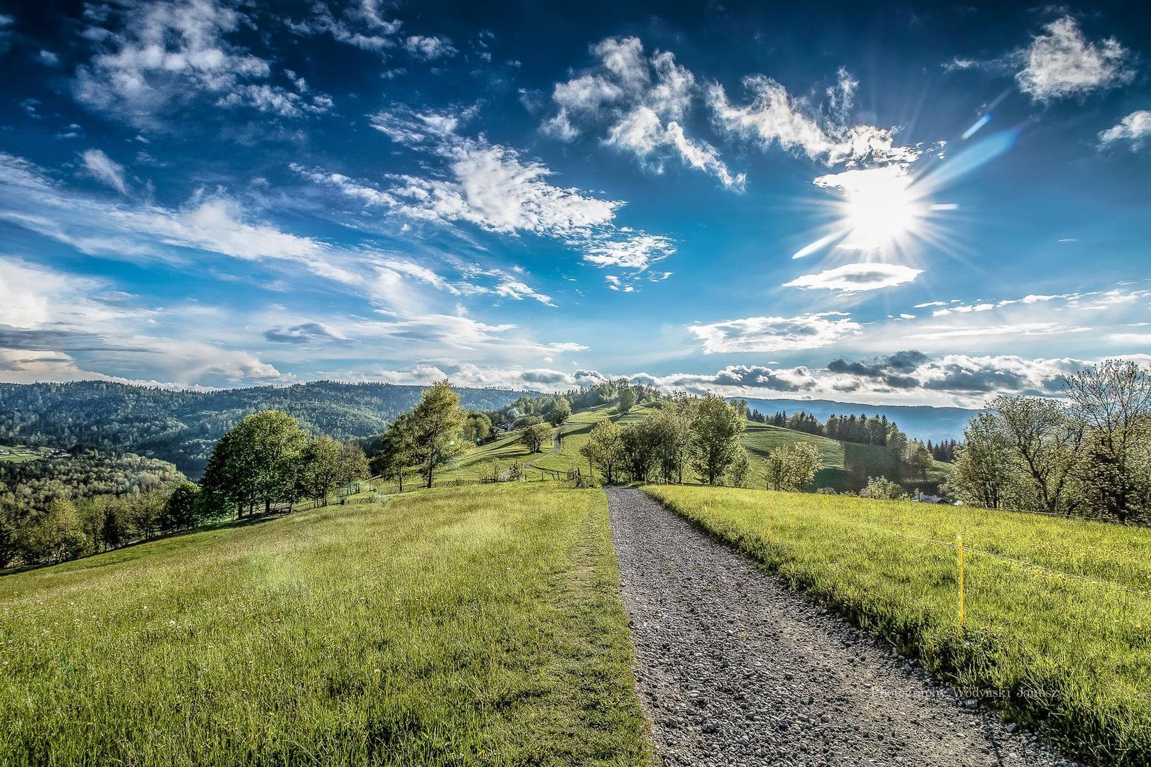 Beskidy. Długi weekend. W górach spodziewane tłumy