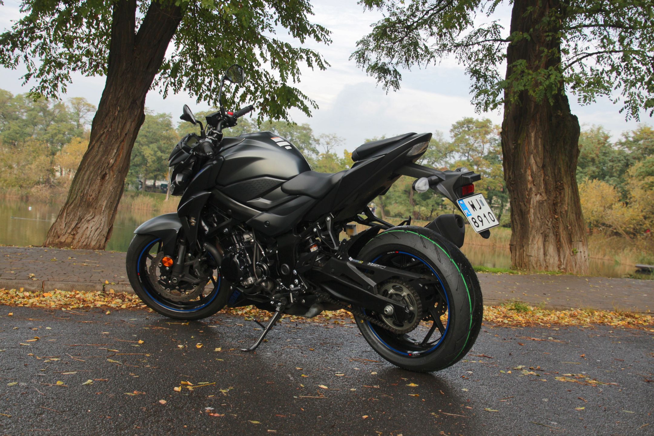 Suzuki GSX-S750