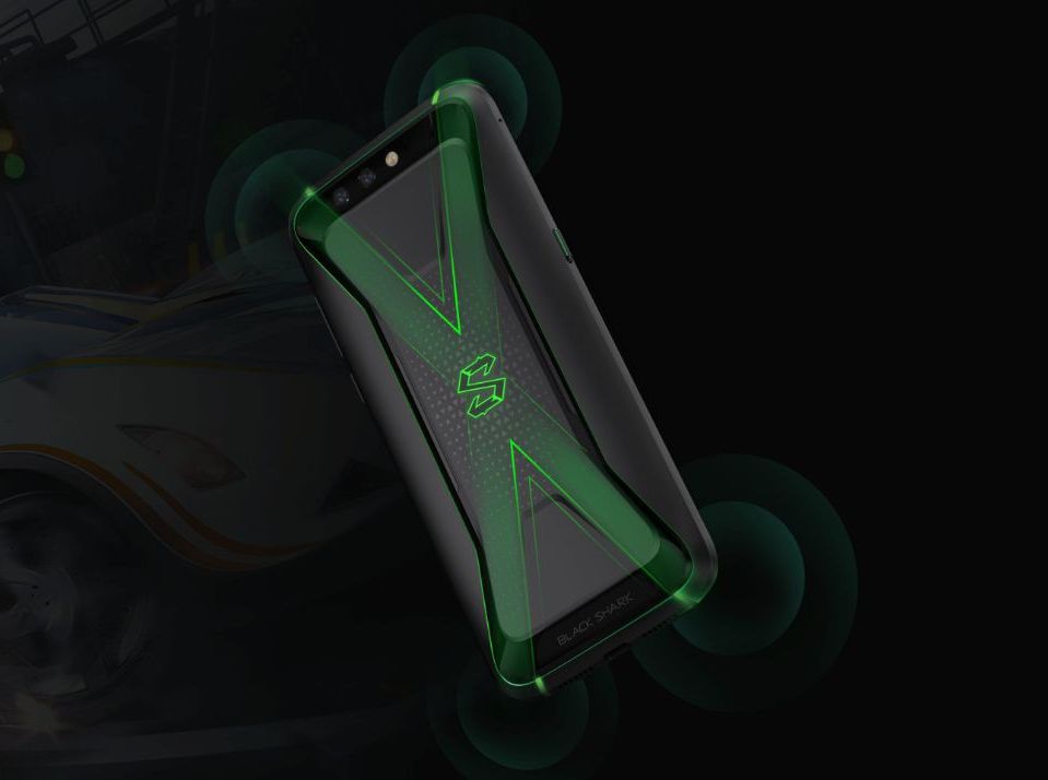 Black Shark oficjalnie. Gamingowy smartfon Xiaomi z doczepianym kontrolerem 3