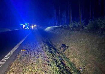 Zielona Góra: Wypadek na obwodnicy południowej, zderzenie motocyklisty z Fiatem