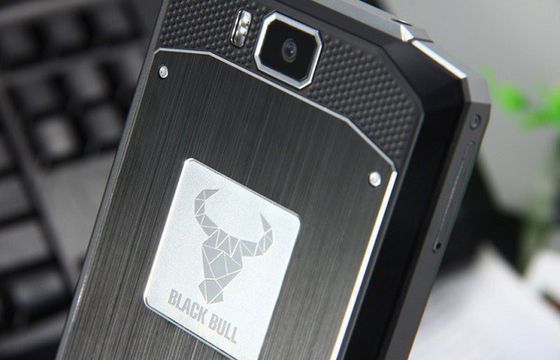 Smartfon Oukitel K10000 z akumulatorem 10 000 mAh wytrzyma 15 dni bez ładowania (wideo)