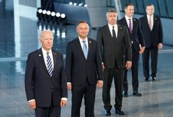 Andrzej Duda spotkał się Joe Bidenem na szczycie NATO. Uwagę przykuł jeden szczegół