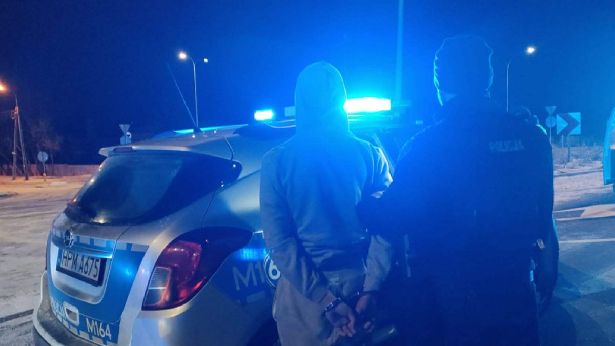 Nie zatrzymał się do kontroli. Za kierownicą nastolatek