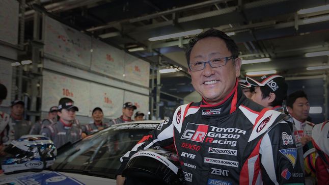 Akio Toyoda, CEO Toyoty, jako "Morizo Kinoshita"