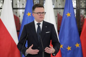 Po deklaracji Szymona Hołowni PiS wyprowadza cios. "Poniżej lista"