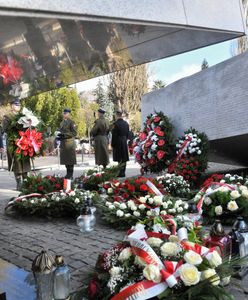 12. rocznica katastrofy smoleńskiej. Syreny zawyły w całej Polsce