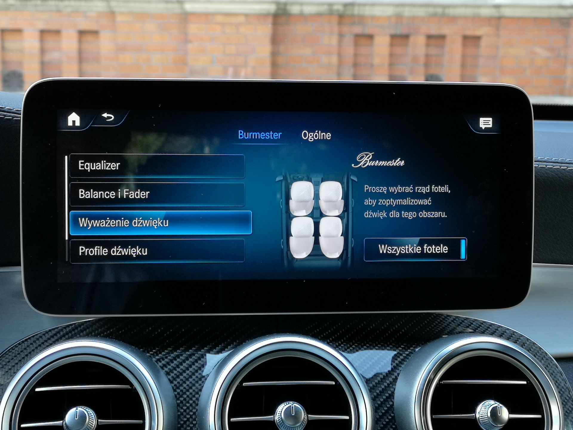 Mercedes GLC 300e Coupe: System zarządzania energią, asystent podróży i audio Burmester 24