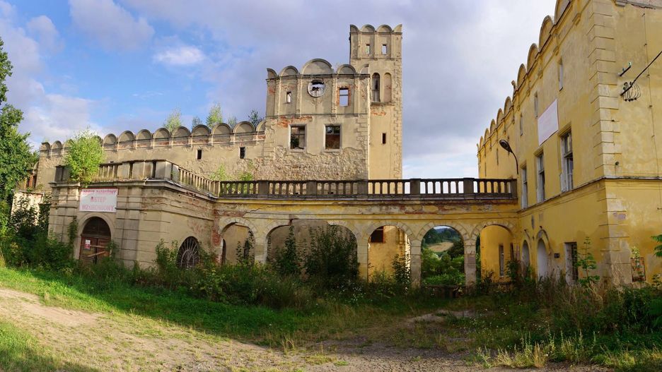 Zamek w Ratnie Dolnym