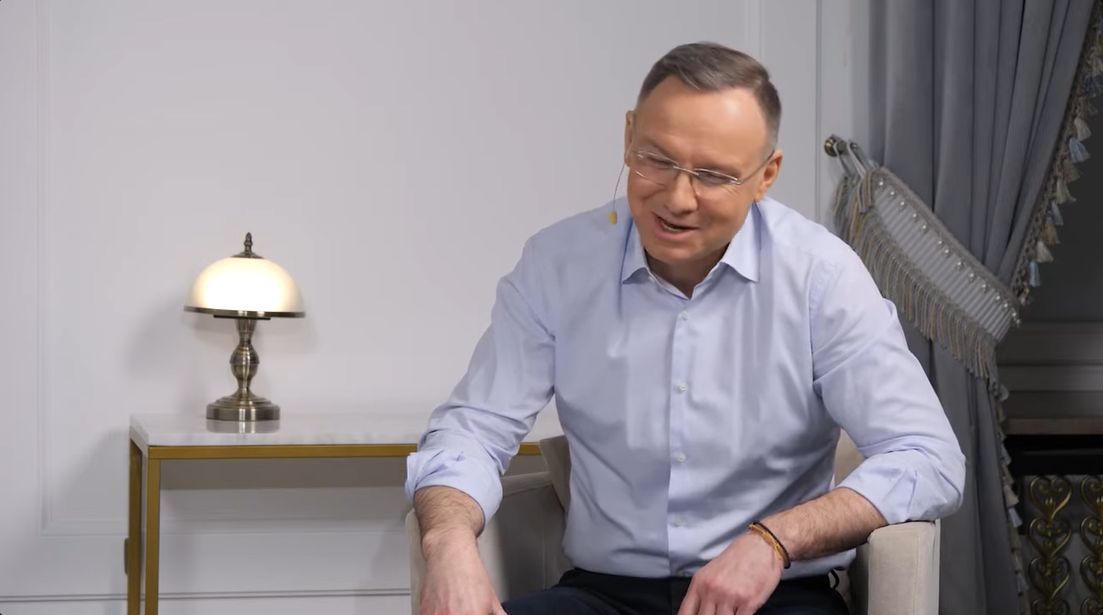 Andrzej Duda w Kanale Zero. Zdradził, jak reaguje na memy o sobie