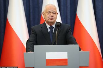 Zarobki Adama Glapińskiego. NBP opublikował dane