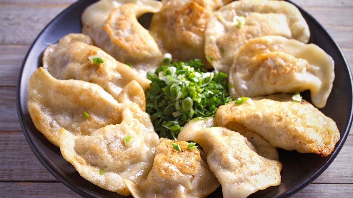 Pierogi po lwowsku z wątróbką i kaszą