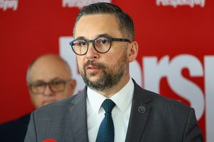 Pieniądze z MON pójdą na naukę? Oto nowy pomysł Lewicy