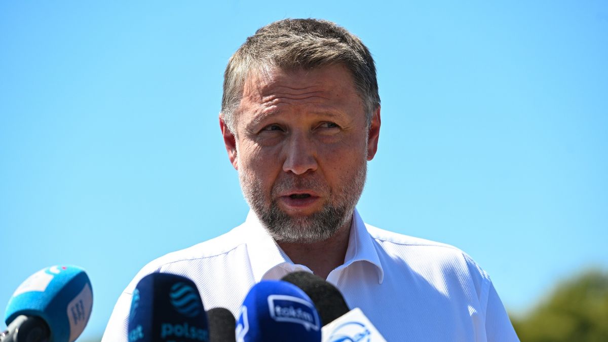 Marcin Kierwiński, szef MSWiA na miejscu upadku i wybuchu rosyjs