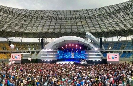 Koncerty „Lata ZET i Dwójki” zyskały widzów. Tegoroczną trasę ogląda 1,66 mln osób