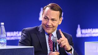 Sikorski odpowiada Pałacowi. "Czekam już 439. dzień"