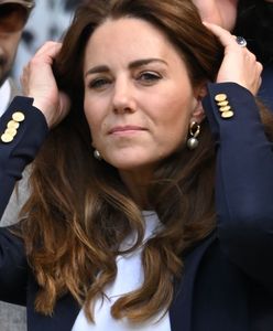 Precedens w rodzinie królewskiej. Księżna Kate przyłapana na ulicy