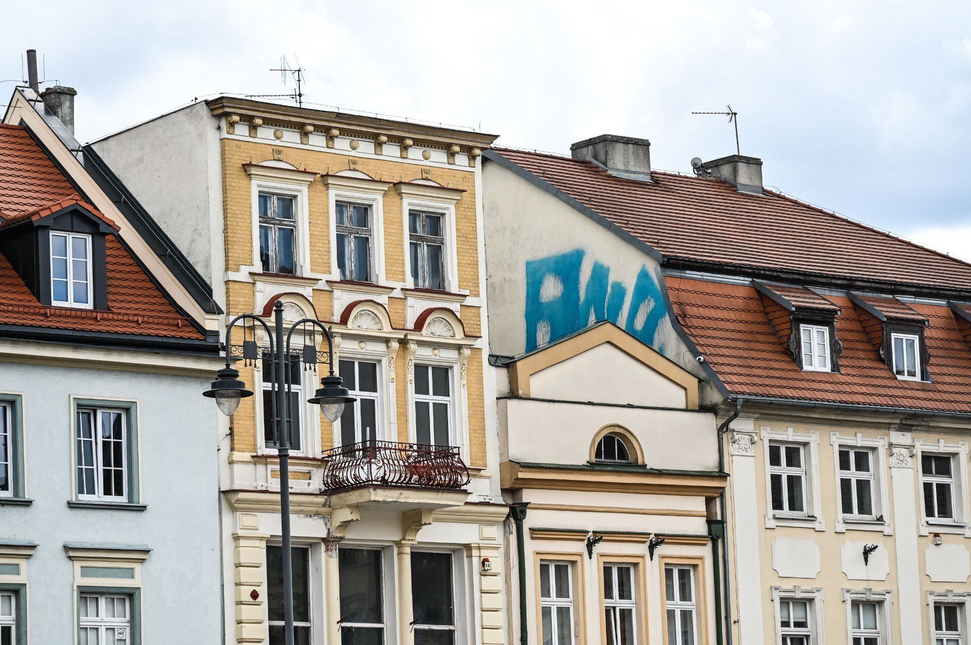 Granie na balkonie może powrócić w sierpniu.