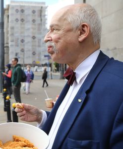 Korwin-Mikke ma nową dietę. "Udowodnię wam, że od tego nie umrę"