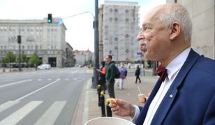 Korwin-Mikke ma nową dietę. "Udowodnię wam, że od tego nie umrę"
