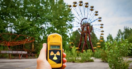 Czarnobyl/ Mroczna turystyka, popkultura, gry komputerowe oraz fake newsy