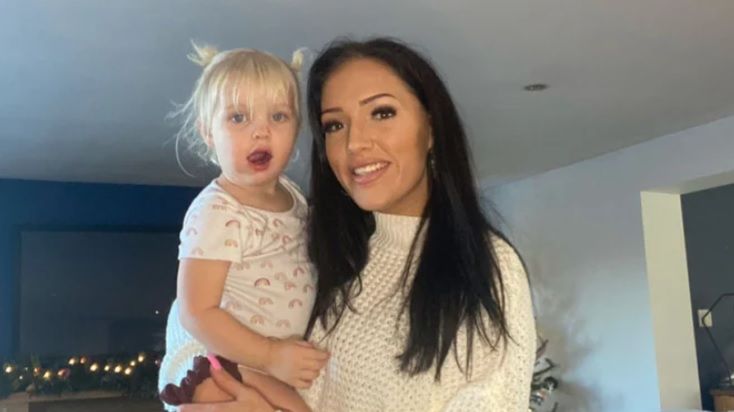 Postanowiła schudnąć dla córki. W ciągu roku zrzuciła ponad 40 kilogramów