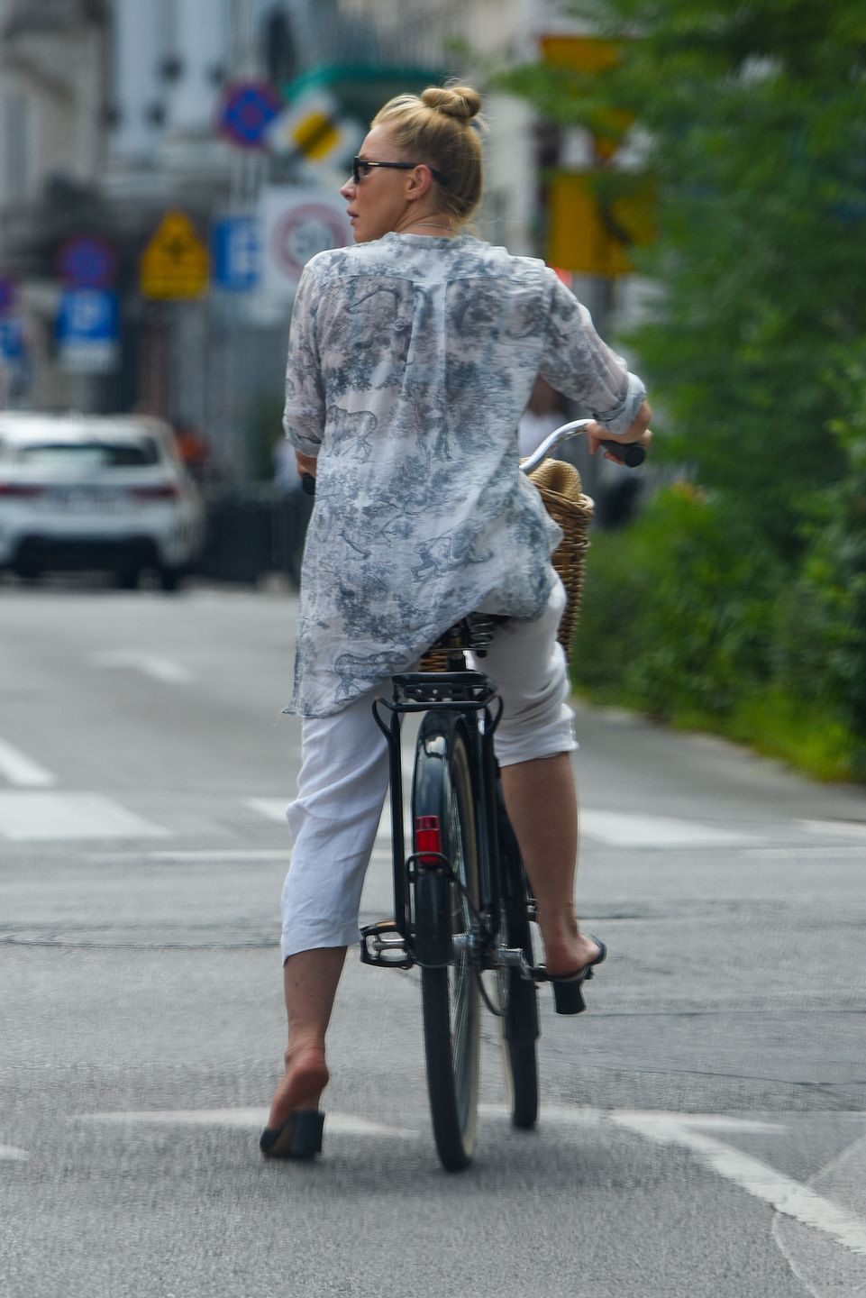 Wyprawa rowerowa Katarzyny Warnke ulicami Warszawy