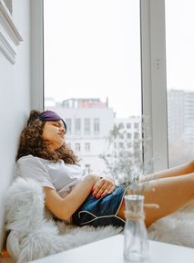 Urlop menstruacyjny w polskiej firmie. Panowie chcą "urlopu masturbacyjnego"