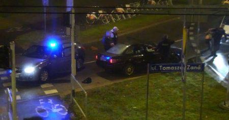 Nocny pościg ulicami Lublina za kradzionym samochodem. Policjant oddał strzały