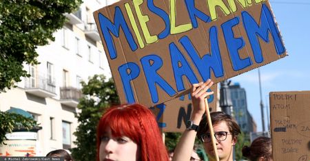 Rodzin na swoim przybywa. To mit, że Polaków nie stać na mieszkania? [ANALIZA]