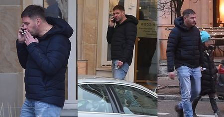 Karolak walczy o rodzinne relacje z papierosem w ręku