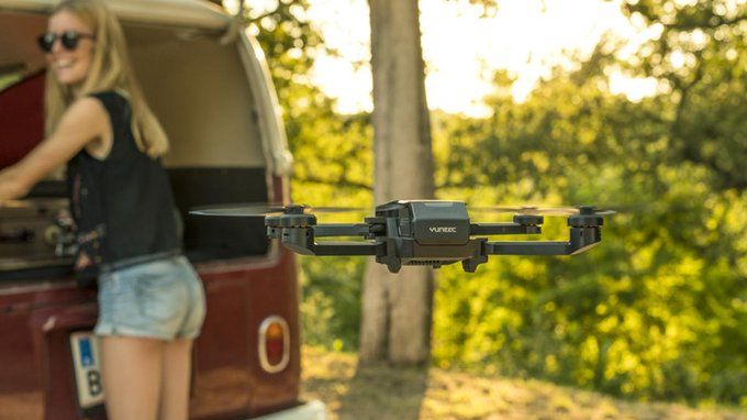 Drona Yuneec Mantis Q możesz sterować komendami głosowymi 1