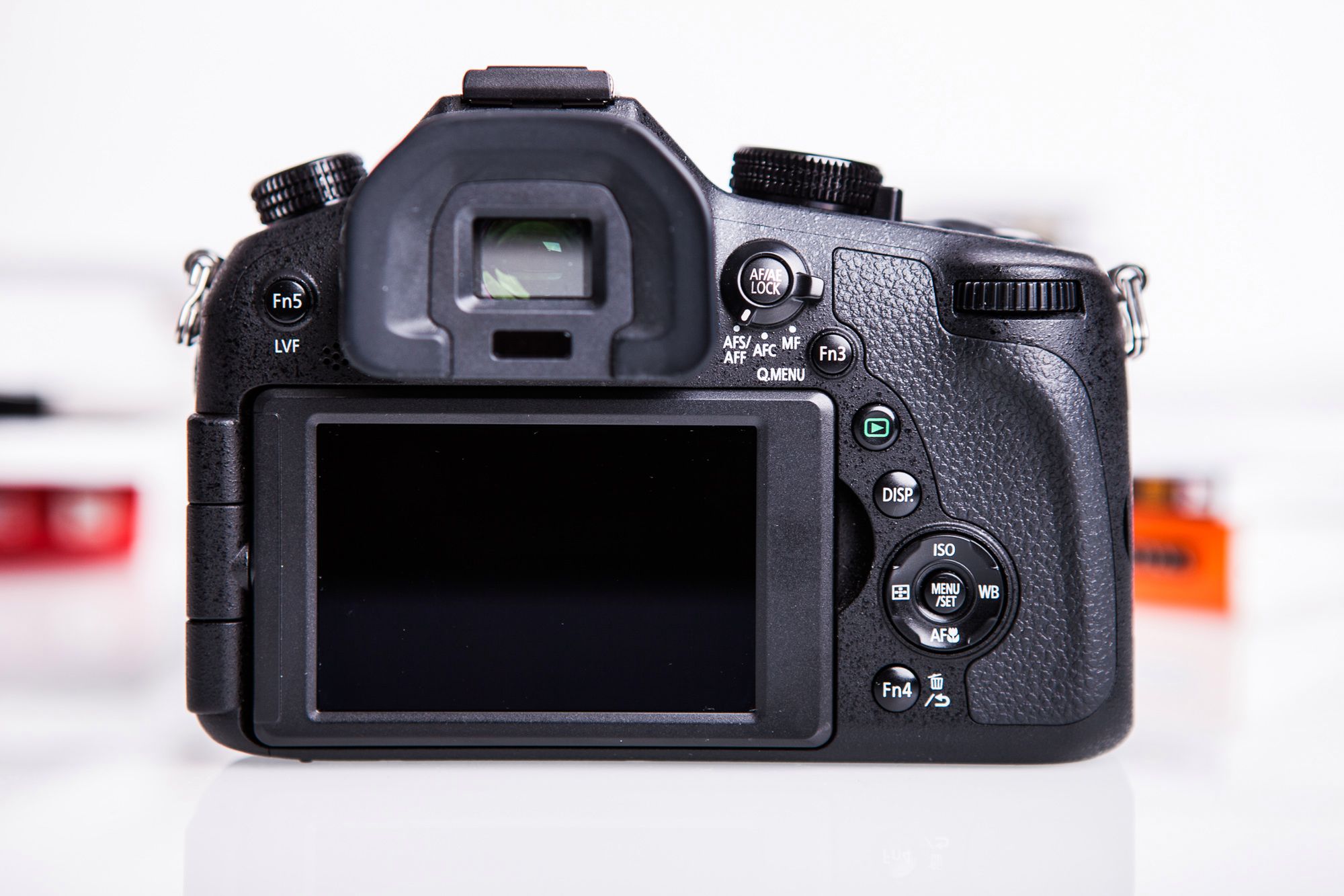 Panasonic Lumix FZ-1000 - kompaktowy mistrz uniwersalności [test] 3