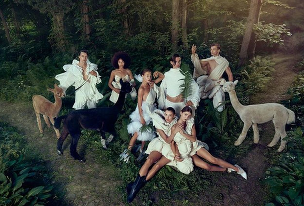 "Top Model" skrytykowane za sesję z alpakami