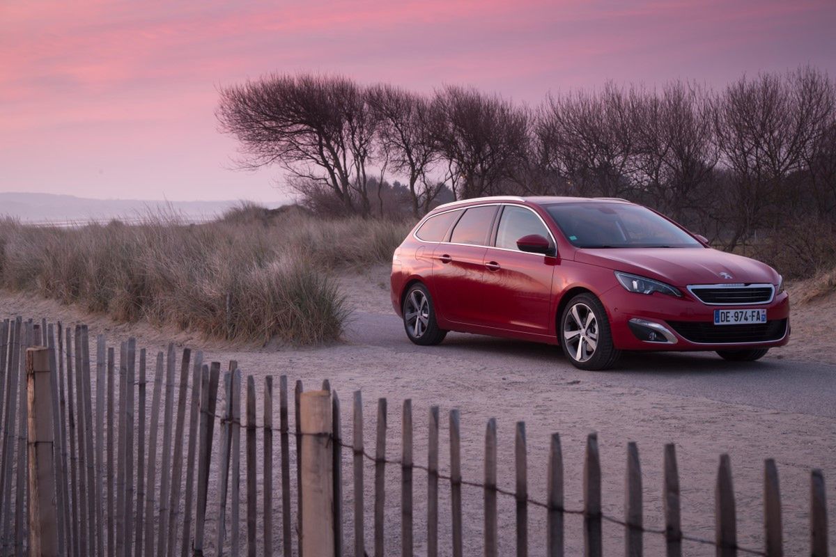 Peugeot 308 SW 1,2 e-THP 130 - pierwsza jazda [galeria] 19
