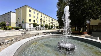 Modernizacja ulicy 1 Maja w Nowej Dębie na półmetku. Zobacz postęp prac