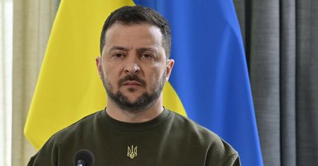 Odwołani. Zełenski jednym cięciem zwolnił wszystkich. "Efekt mrożący"